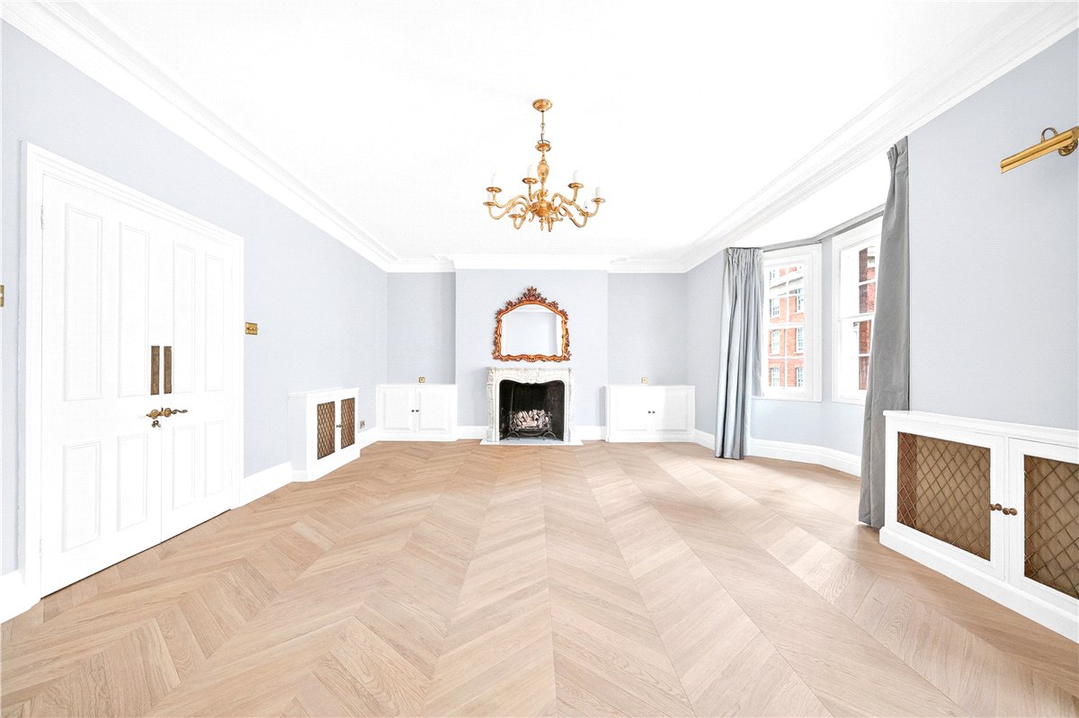 4 bedroom Flat, Cumberland Mansions, George Street, W1H - Available, Image 6