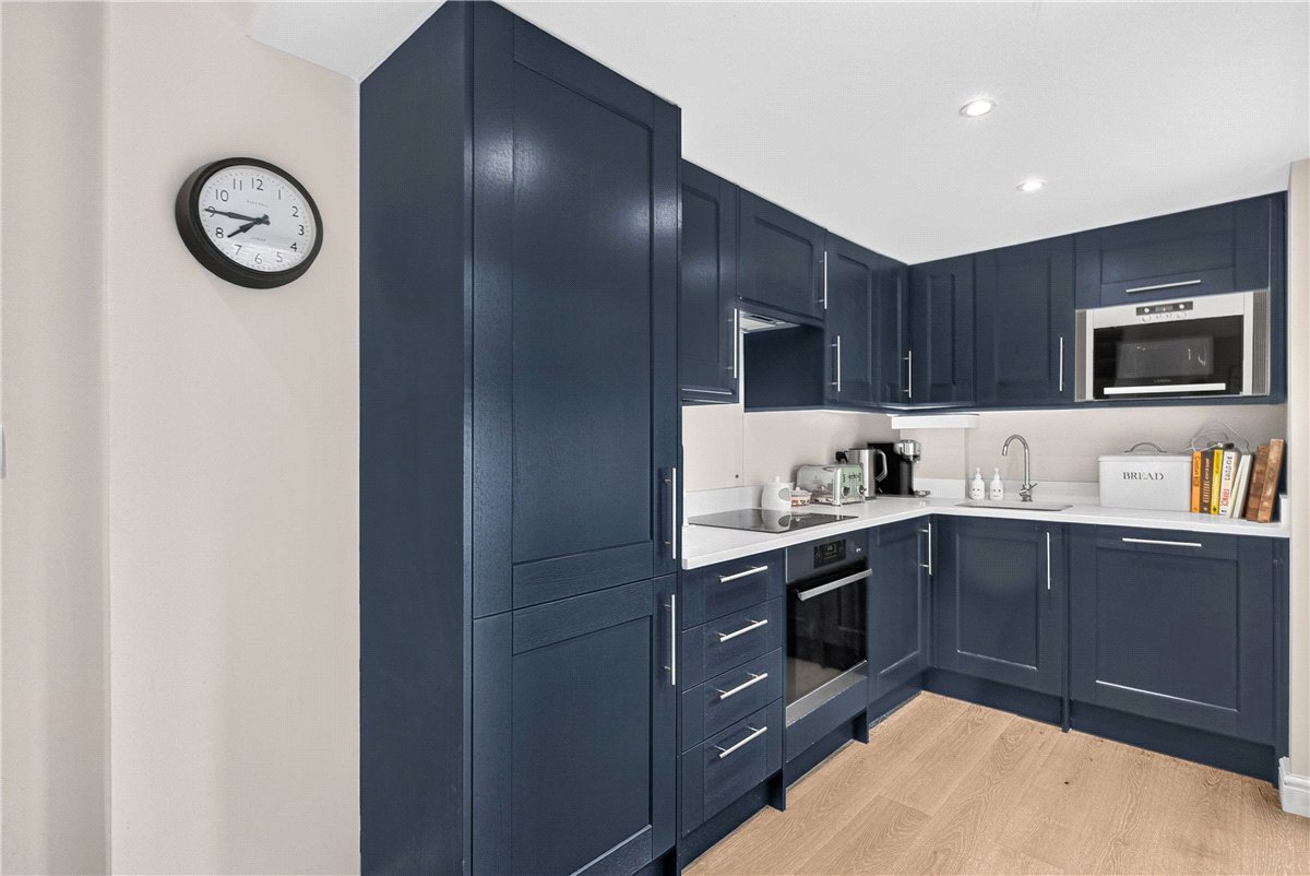 3 bedroom House, Orbain Road, London, SW6 - Available, Image 14