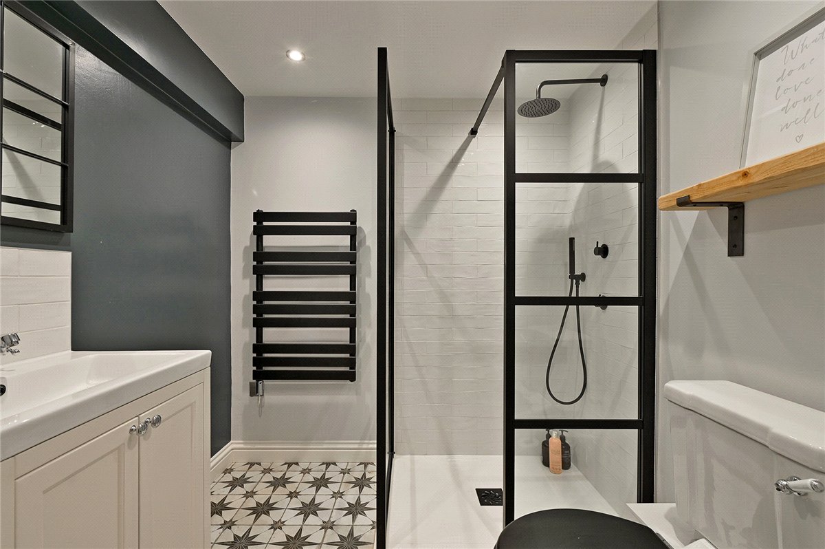 4 bedroom House, Witney Road, Ducklington, OX29 - Let Agreed, Image 9