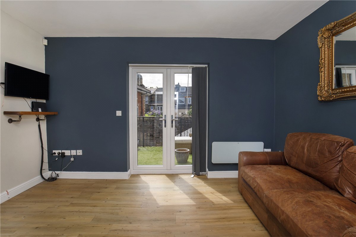 2 bedroom House, Devonshire Mews, Harrogate, HG1 - Available, Image 8