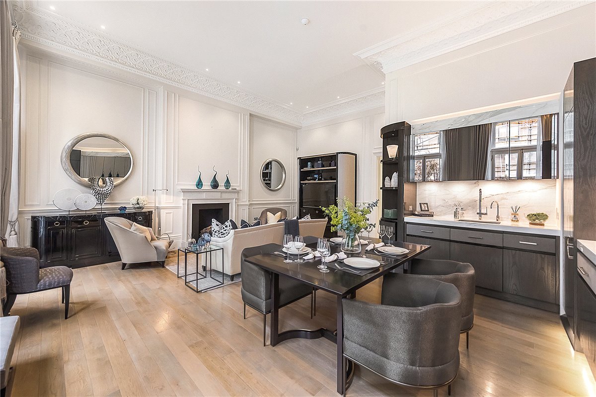 2 bedroom Flat, Ennismore Gardens, Knightsbridge, SW7 - Available, Image 8