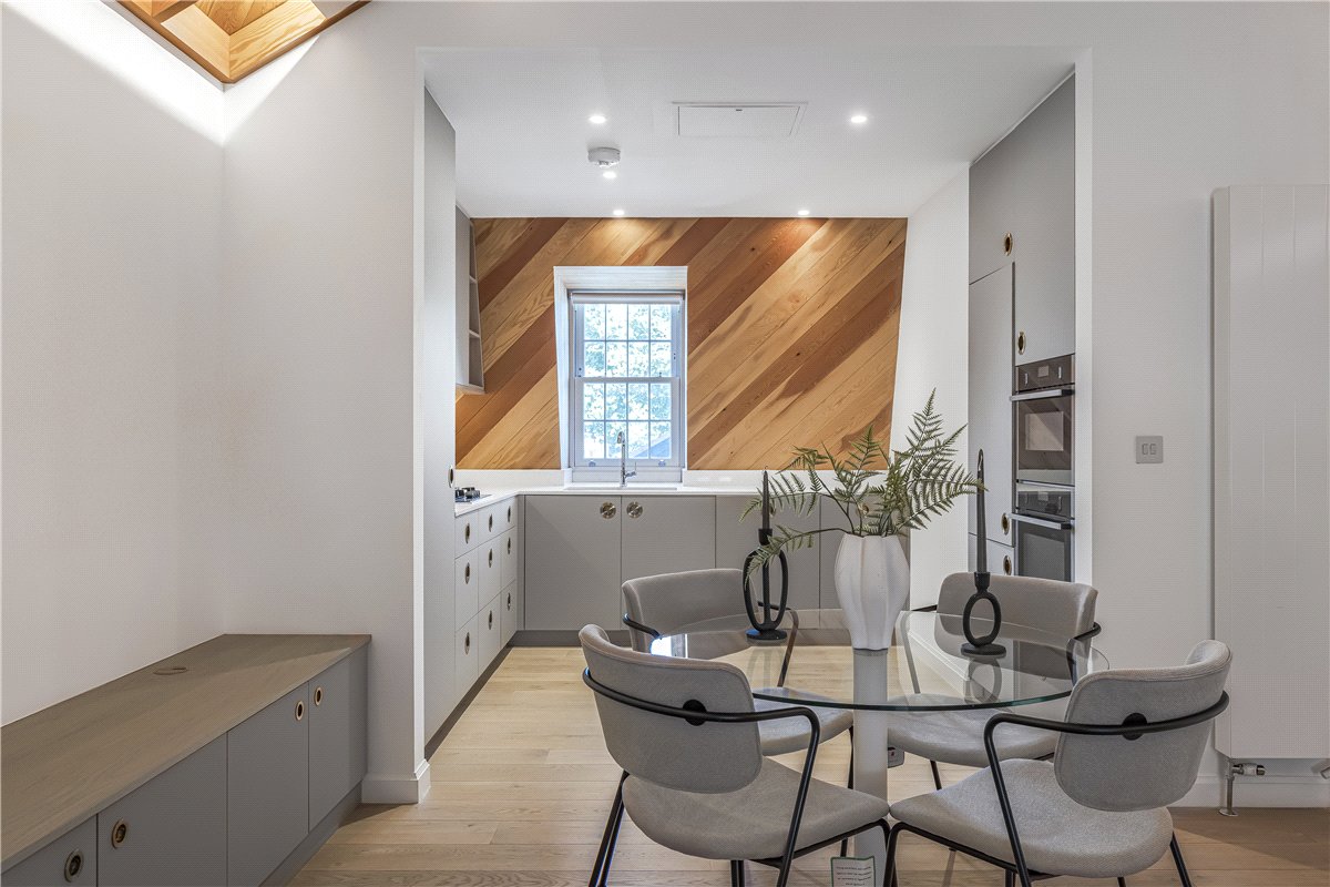 2 bedroom Flat, Marylebone High Street, Marylebone, W1U - Available, Image 11