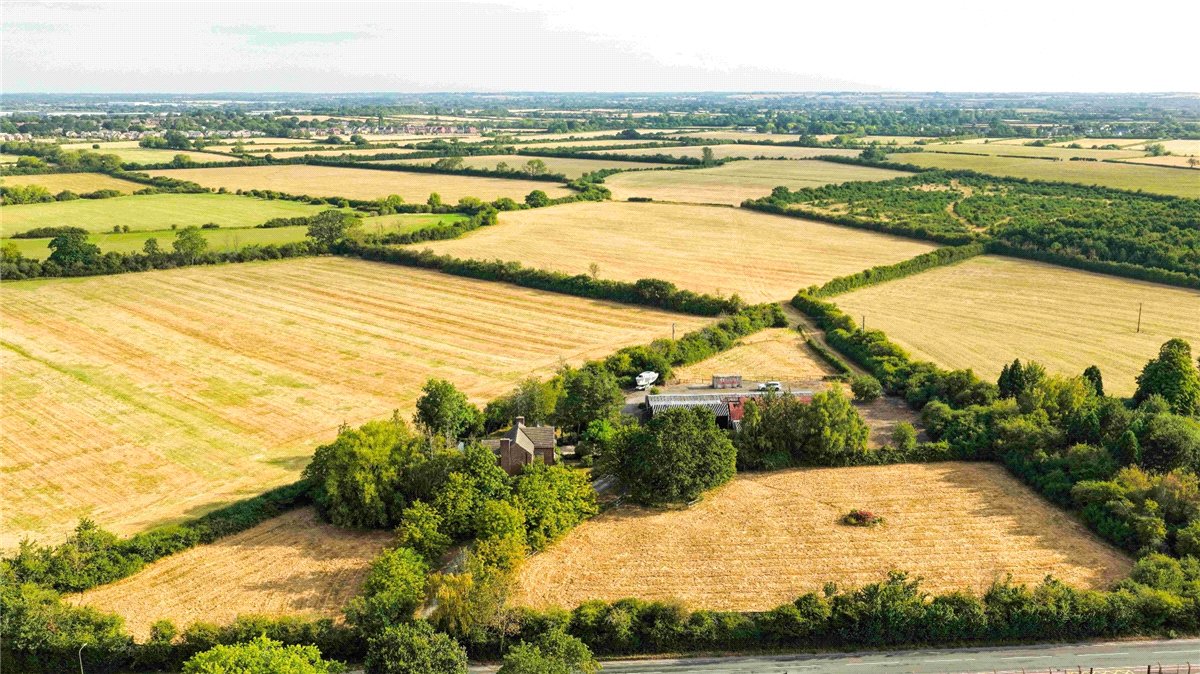 134.79  Land, Palmer Avenue, Lower Arncott, OX25 - Available, Image 1