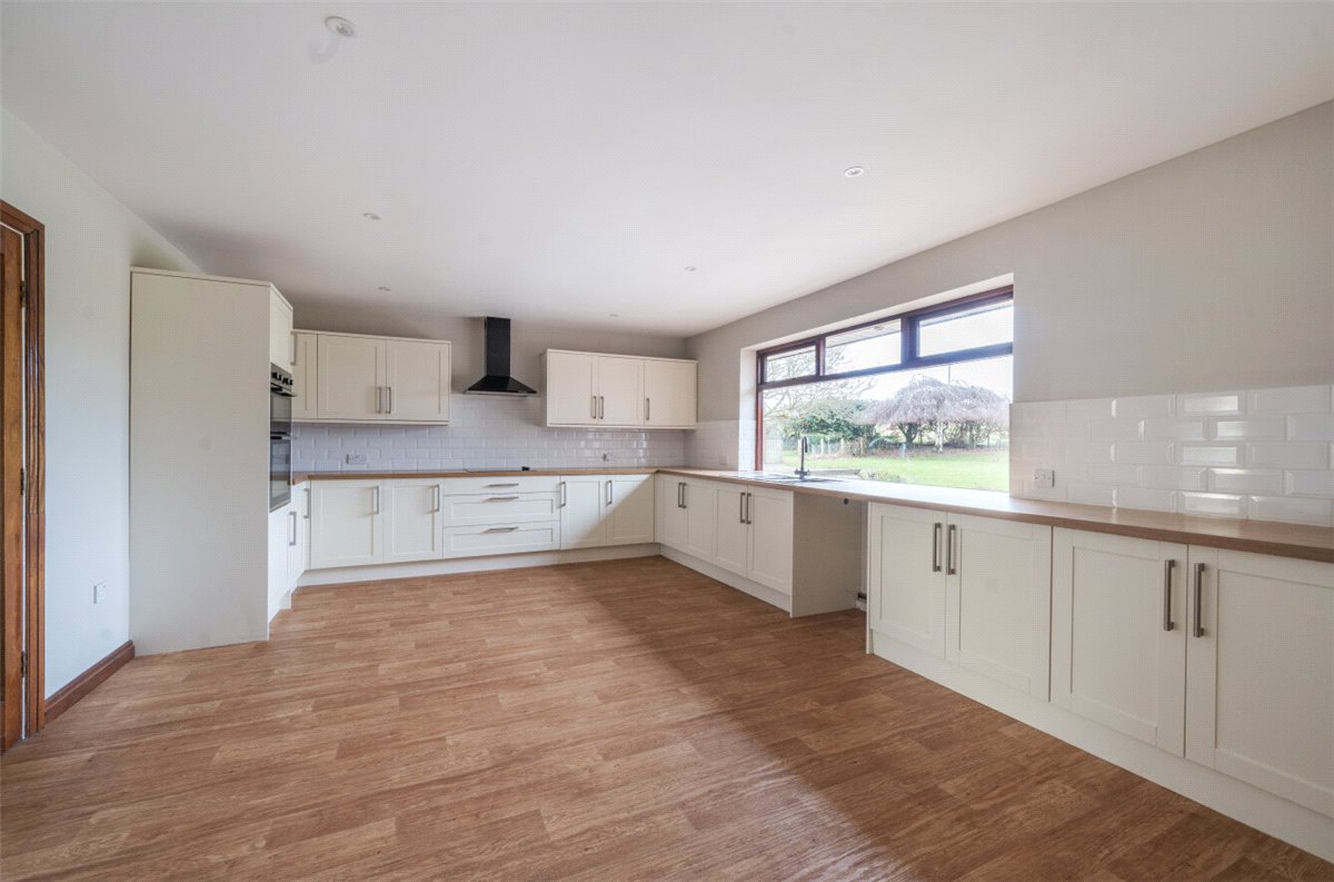 4 bedroom Bungalow, Darnford Lane, Lichfield, WS14 - Available, Image 3
