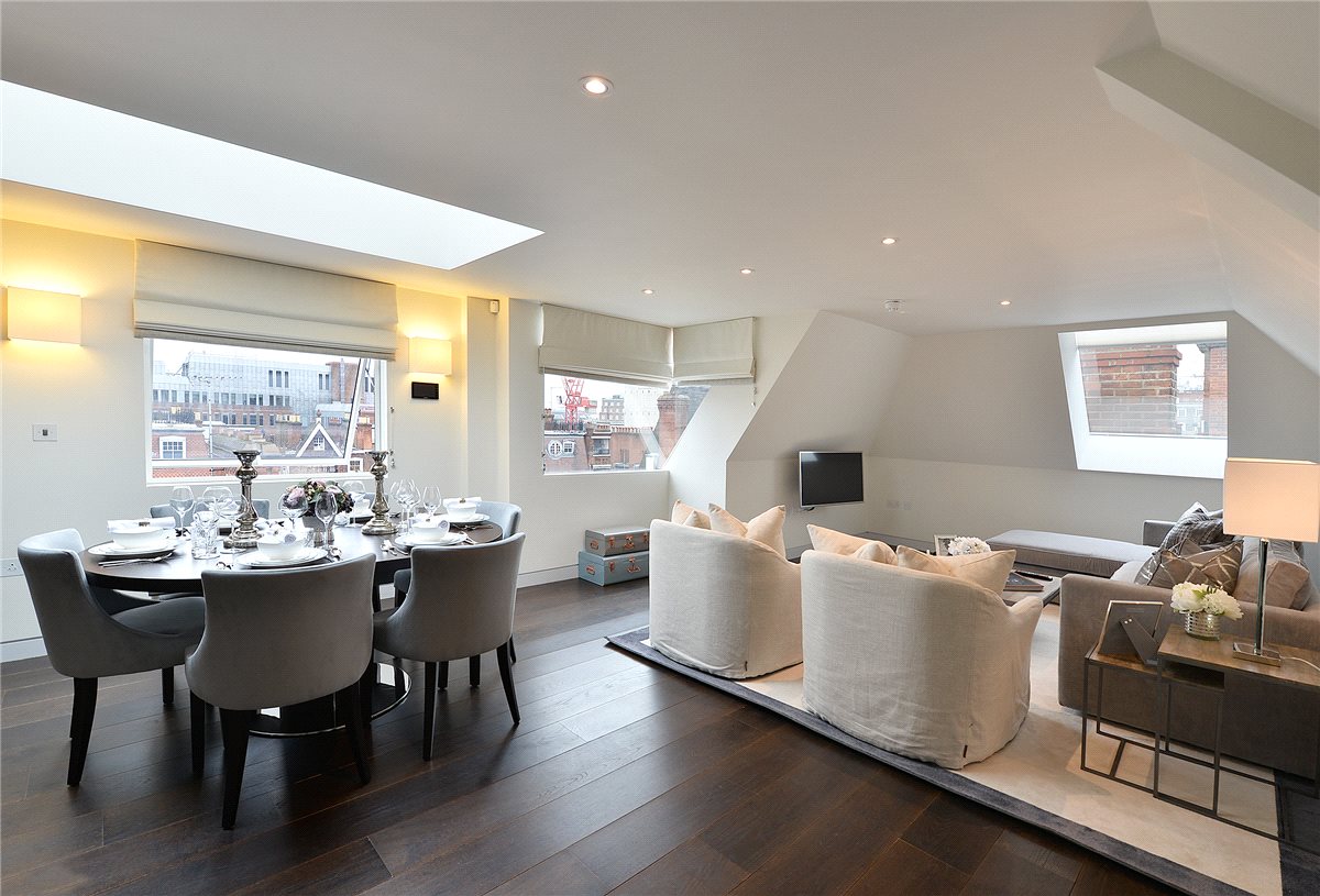 2 bedroom Flat, Duke Street, Mayfair, W1K - Available