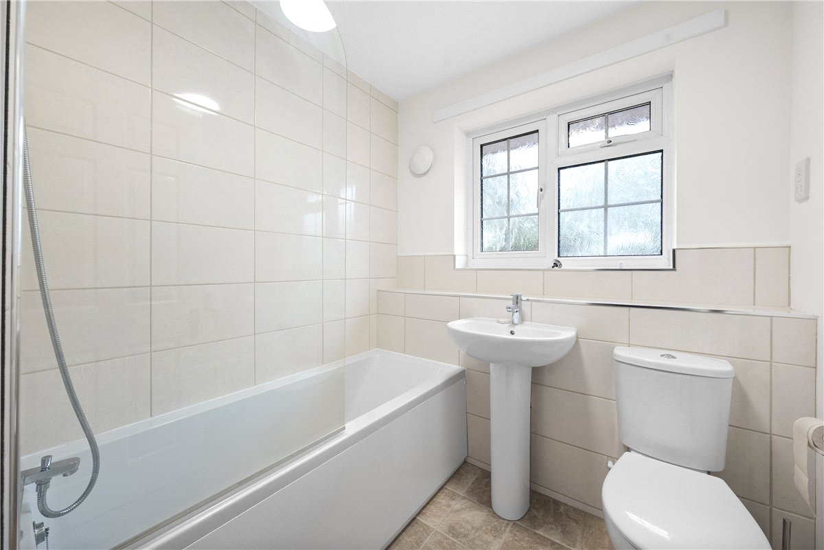 4 bedroom House, Herriot Way, Thirsk, YO7 - Available, Image 12