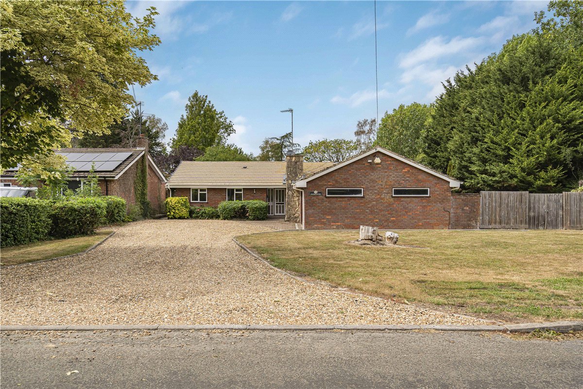 6 bedroom Bungalow, Nash Lee Lane, Wendover, HP22 - Let Agreed, Image 16