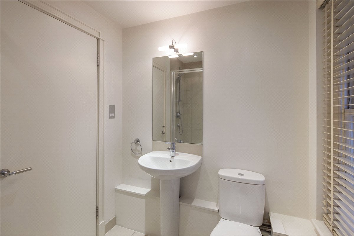 2 bedroom Flat, Pelham Court, 145 Fulham Road, SW3 - Available, Image 5