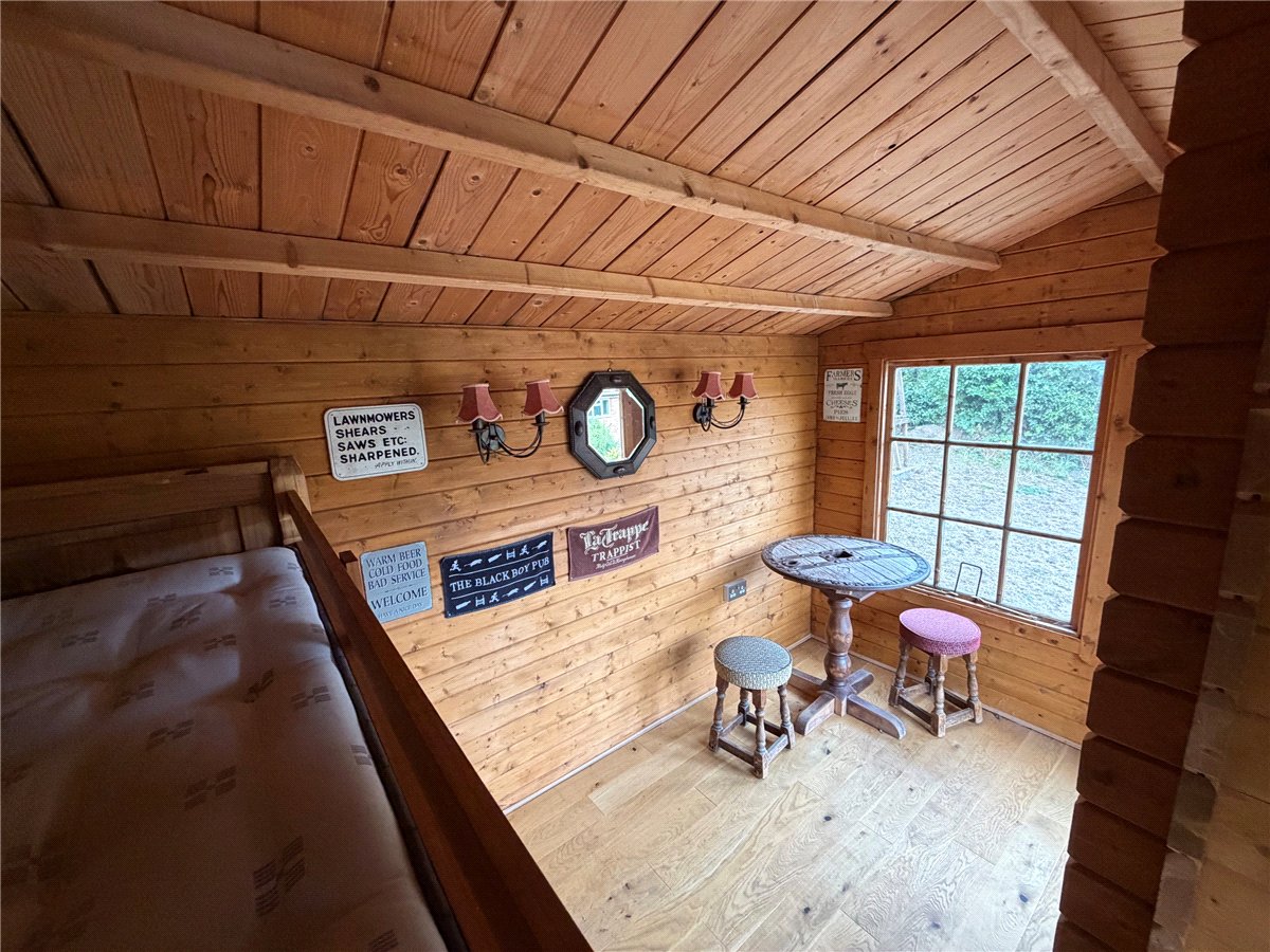 4 bedroom House, Teg Down Meads, Winchester, SO22 - Available, Image 15