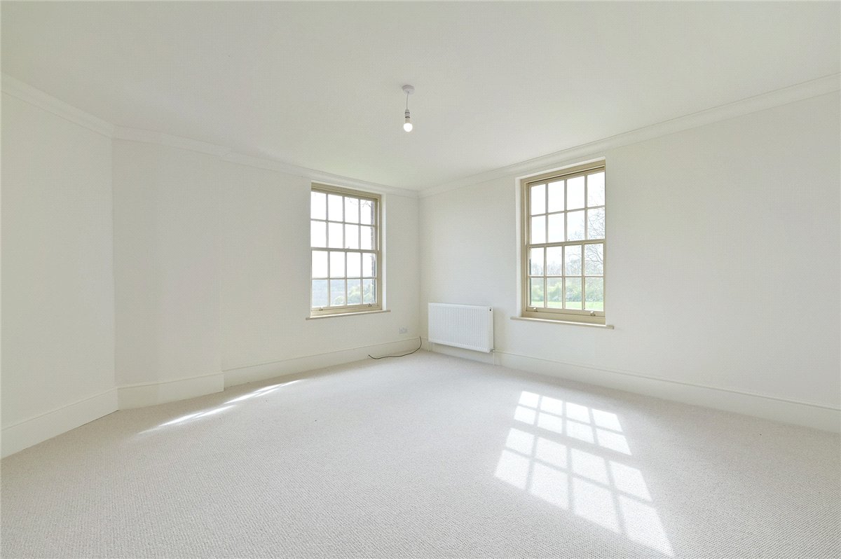 8 bedroom House, Upper Winchendon, Aylesbury, HP18 - Available, Image 15