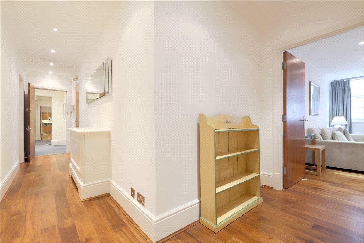 2 bedroom Flat, Dover Street, Mayfair, W1S - Available, Image 9