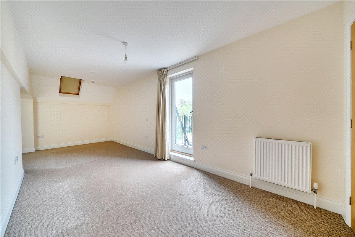 4 bedroom House, Adbury, Newbury, RG20 - Available, Image 9