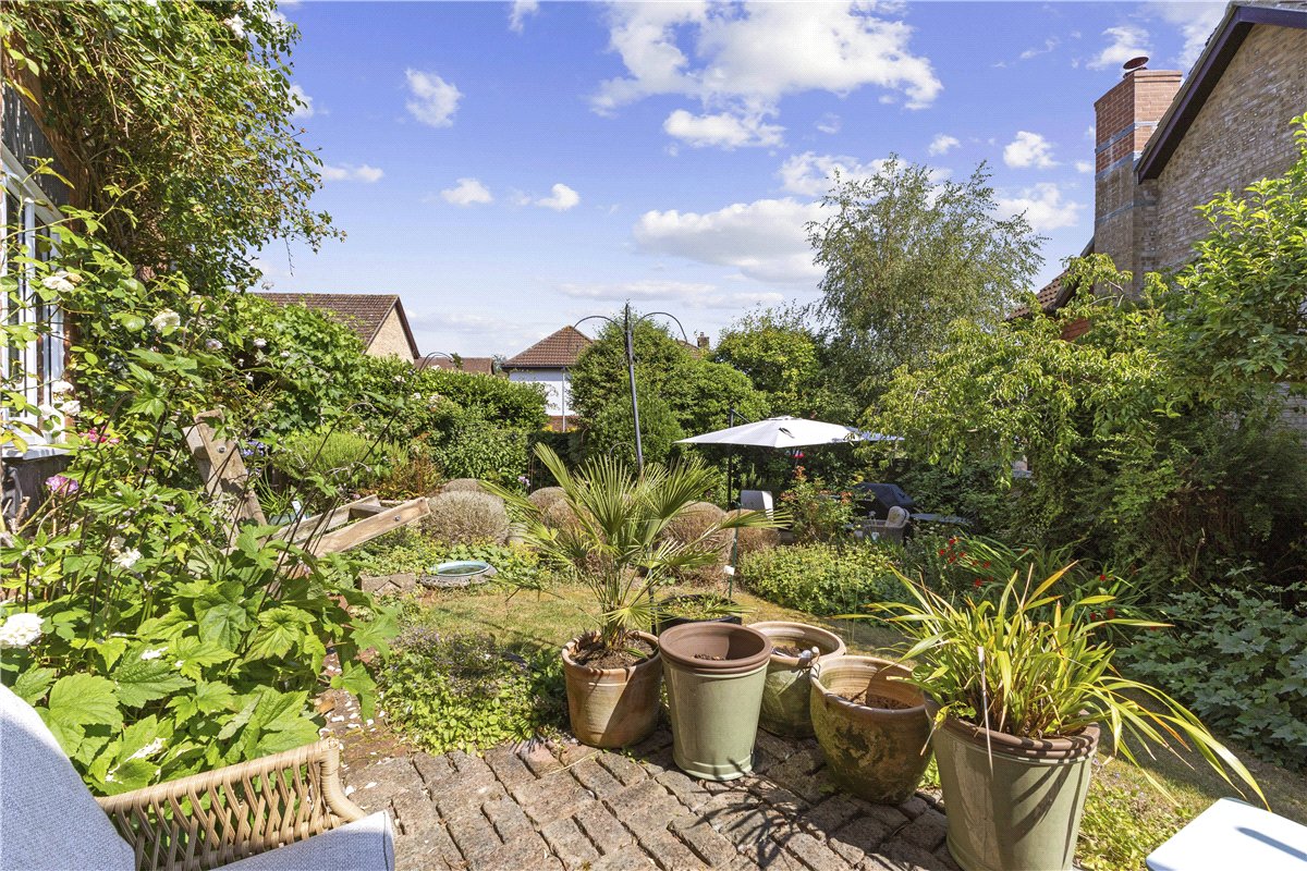 5 bedroom House, Edwards Meadow, Marlborough, SN8 - Available, Image 16