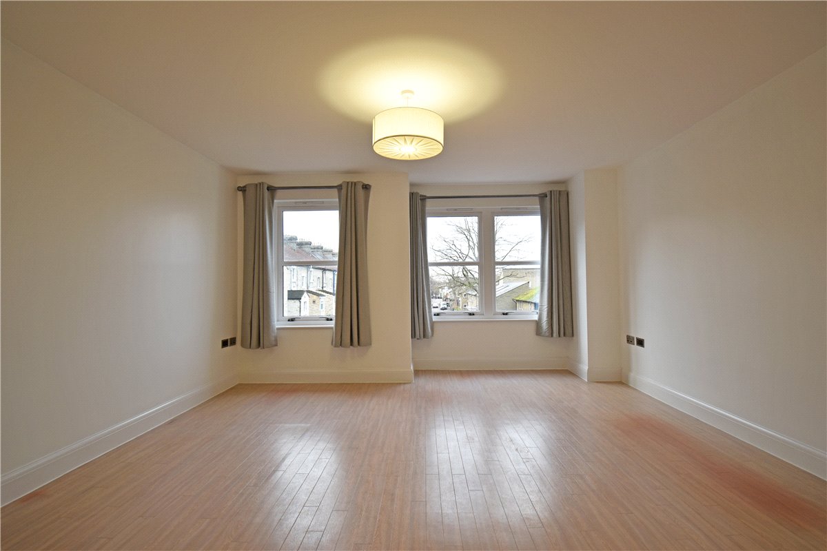1 bedroom Flat, Garden Court, Adam & Eve Street, CB1 - Let Agreed, Image 3
