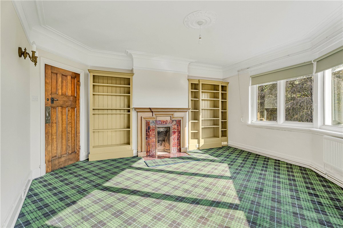 10 bedroom House, Frith Hill, South Heath, HP16 - Available, Image 21