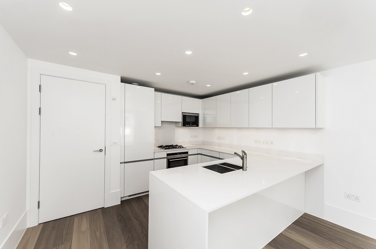 3 bedroom Flat, Castlereagh Street, Marylebone, W1H - Available, Image 3