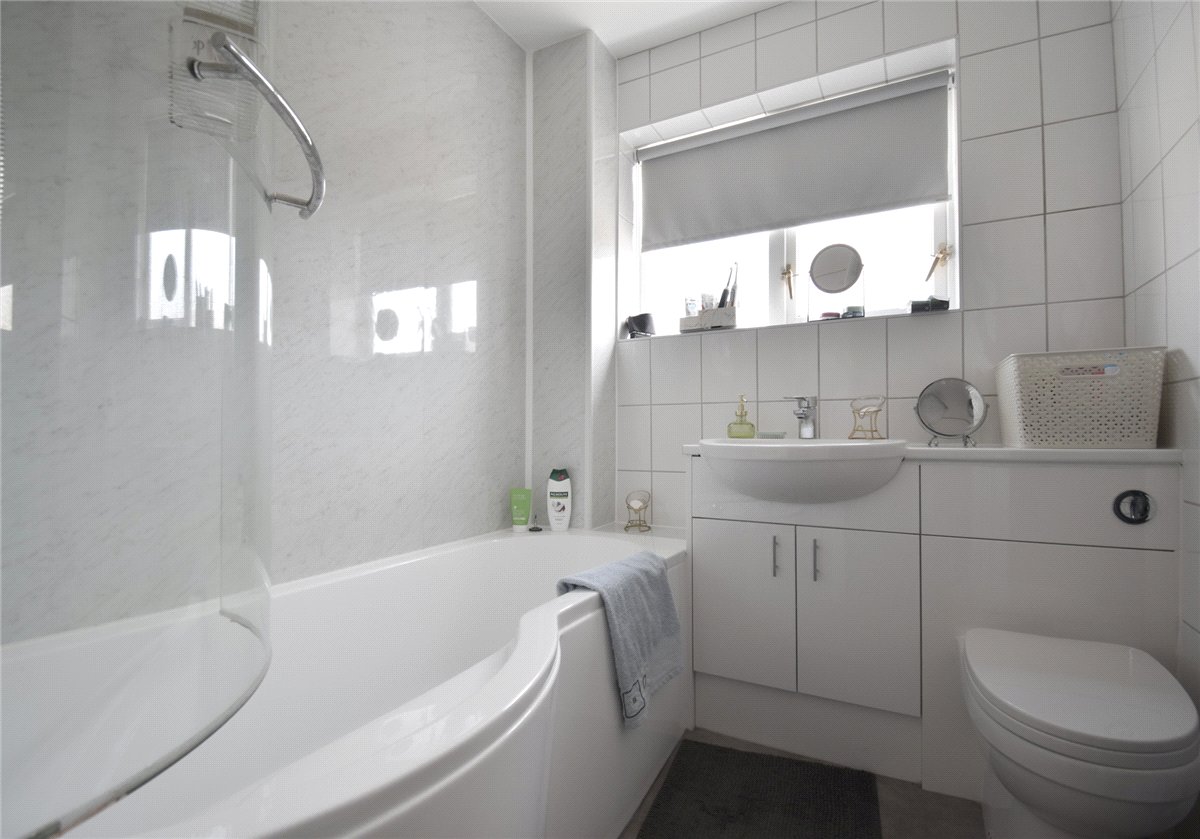 2 bedroom Bungalow, Fulbourn Old Drift, Cambridge, CB1 - , Image 4