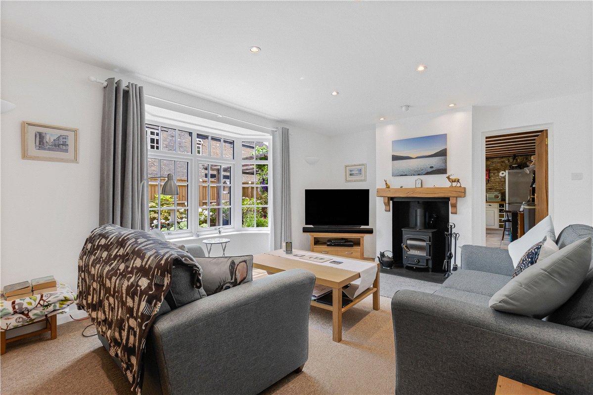 4 bedroom House, Mill Street, Eynsham, OX29 - Available, Image 2