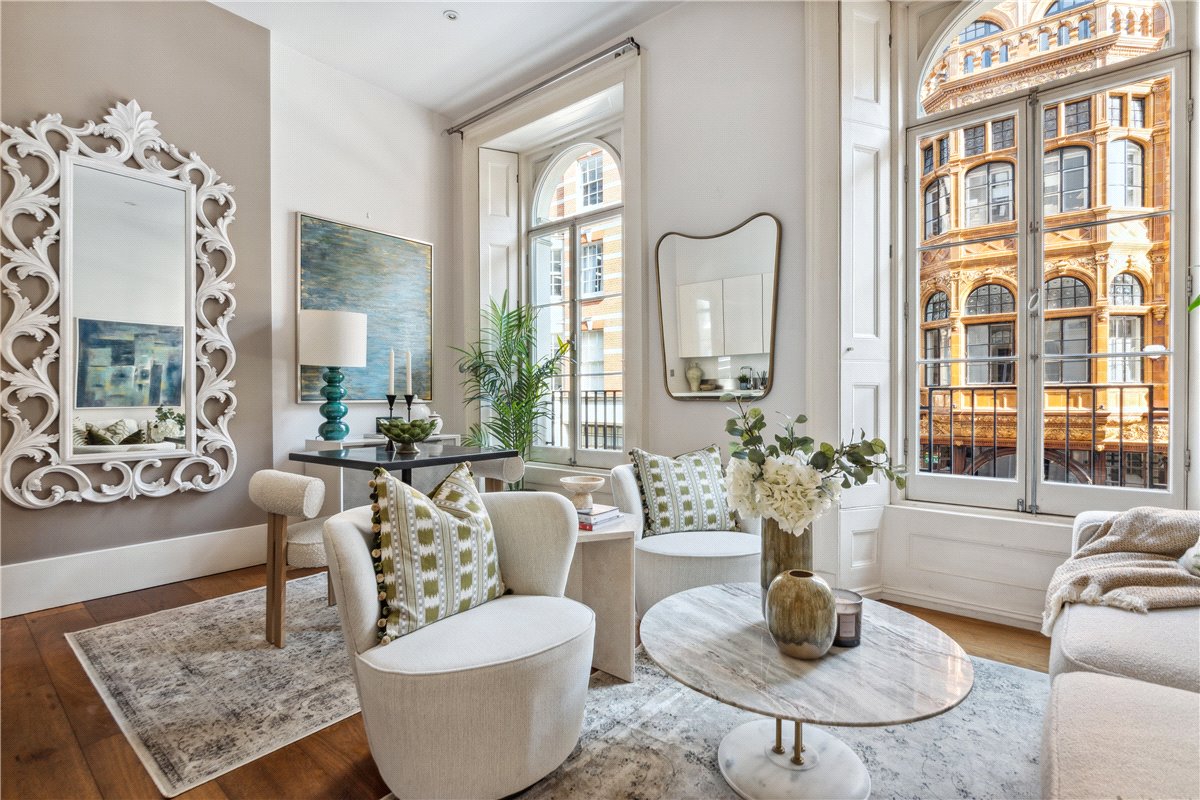 1 bedroom Flat, Maddox Street, London, W1S - Sold