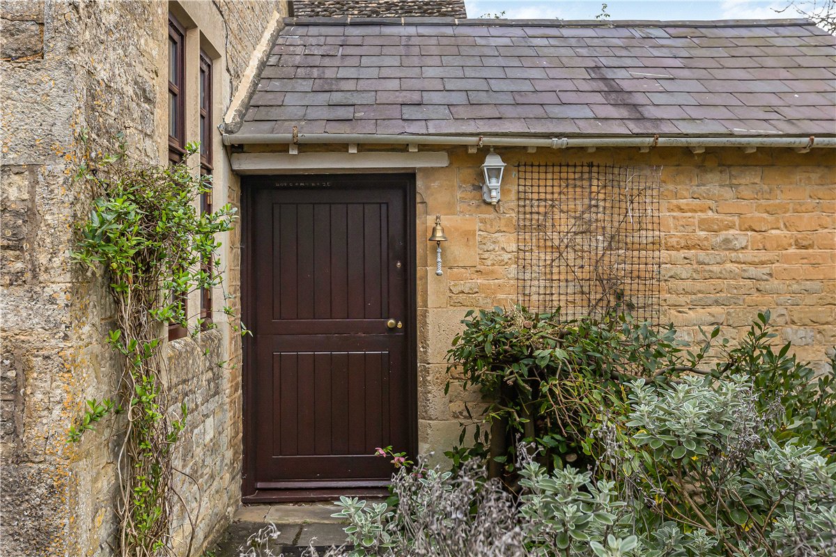 3 bedroom House, Lower End, Ramsden, OX7 - Available, Image 13