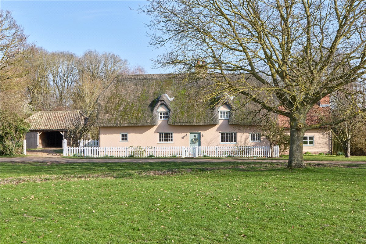 4 bedroom House, West Green, Barrington, CB22 - Available