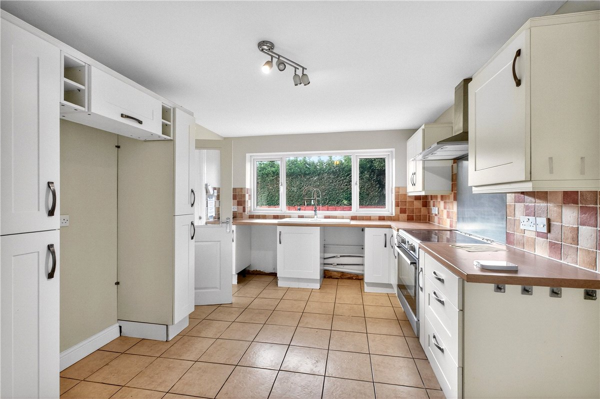 3 bedroom House, Gilson Road, Coleshill, B46 - Let Agreed, Image 8