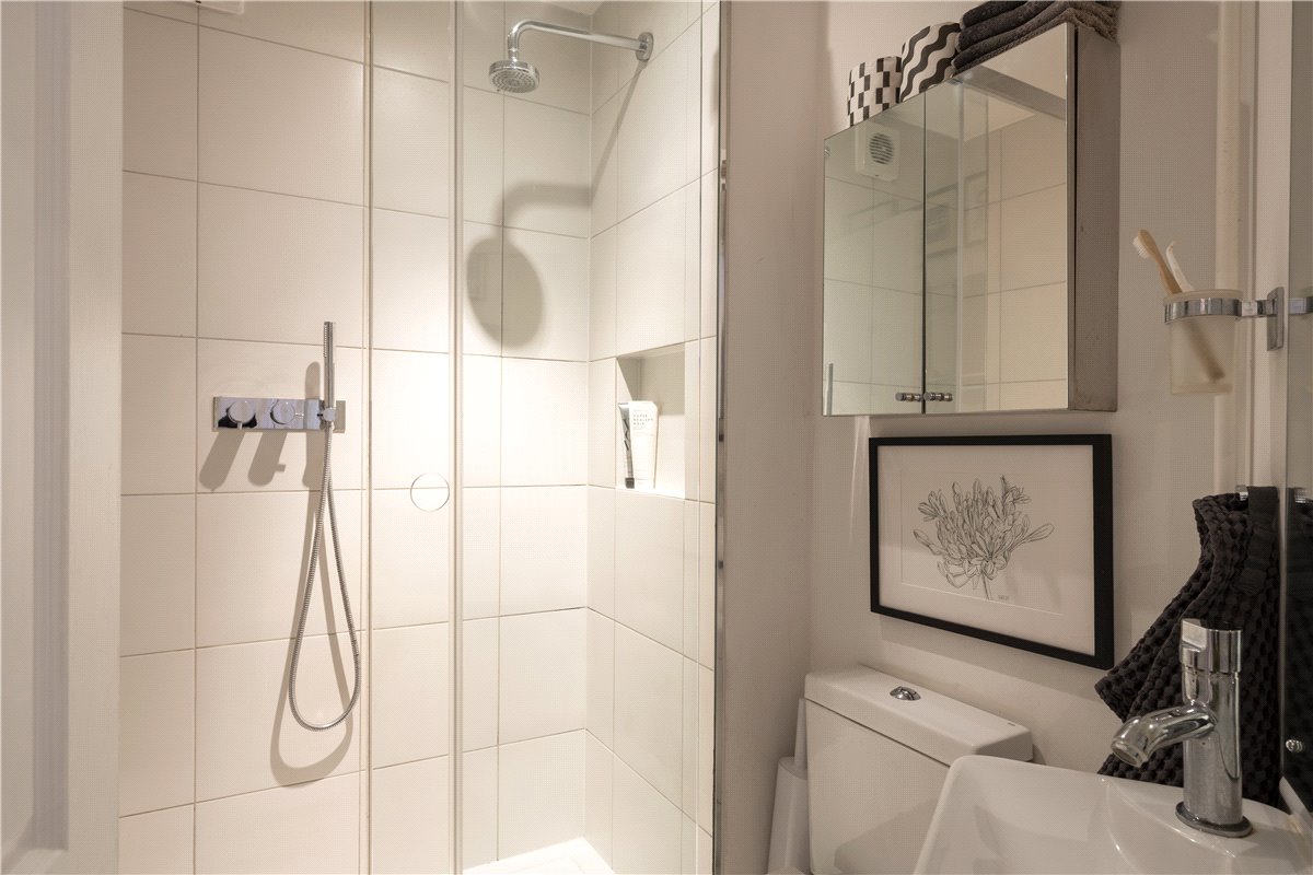 2 bedroom Flat, Battersea High Street, London, SW11 - Available, Image 11