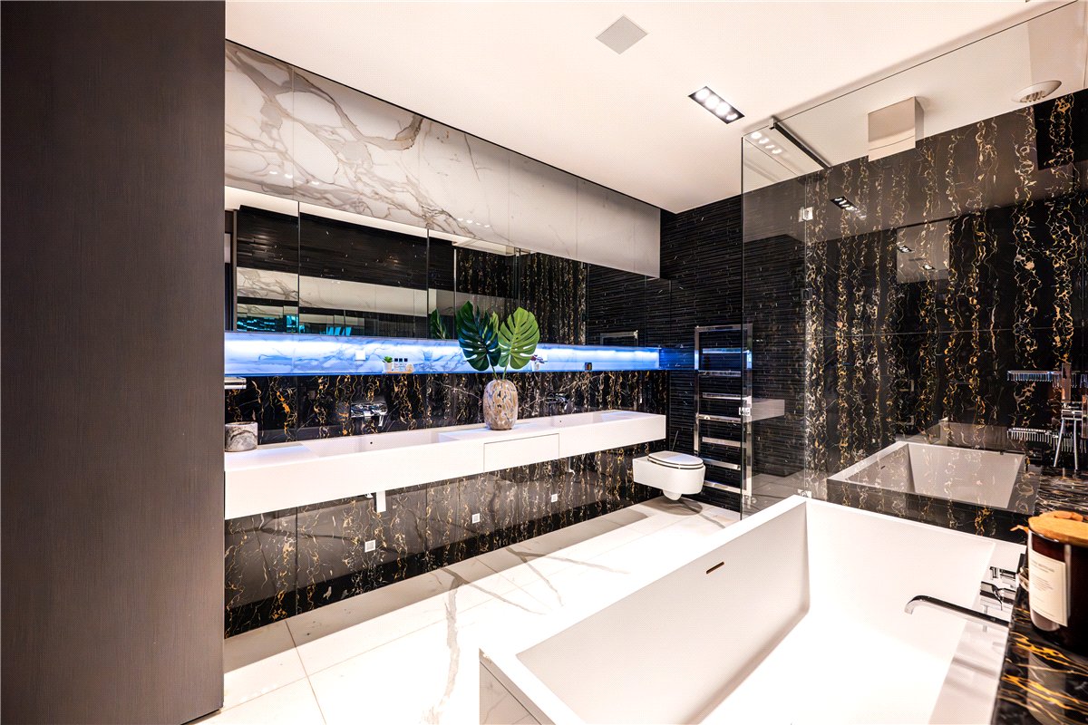 4 bedroom Flat, North Row, Mayfair, W1K - Available, Image 16