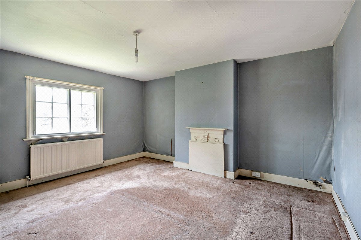 3 bedroom House, Soke Road, Silchester, RG7 - Available, Image 11