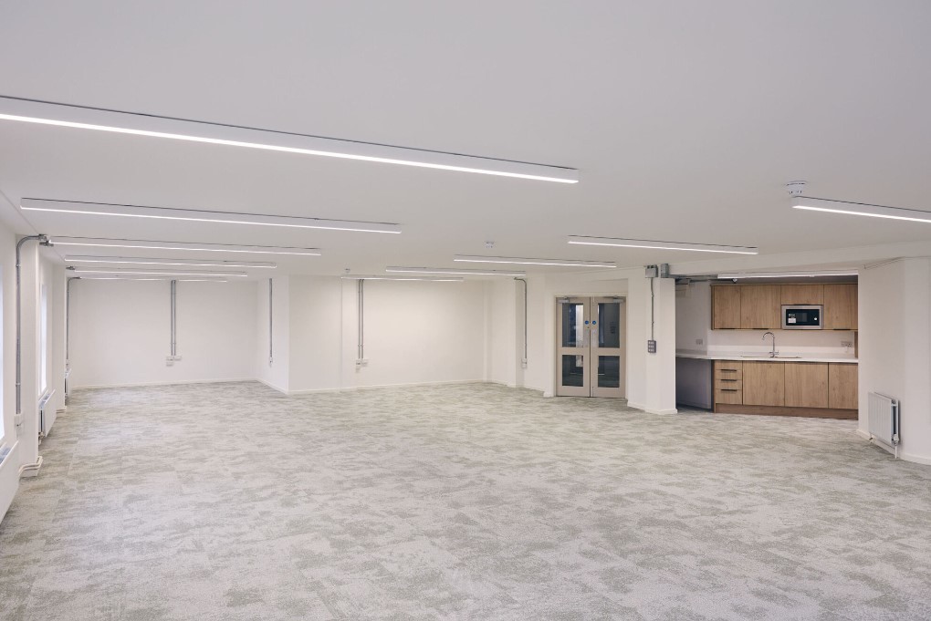 1748 Sq Ft, First Floor 1-5 Buckingham Street, Oxford, OX1 - Under Offer, Image 3