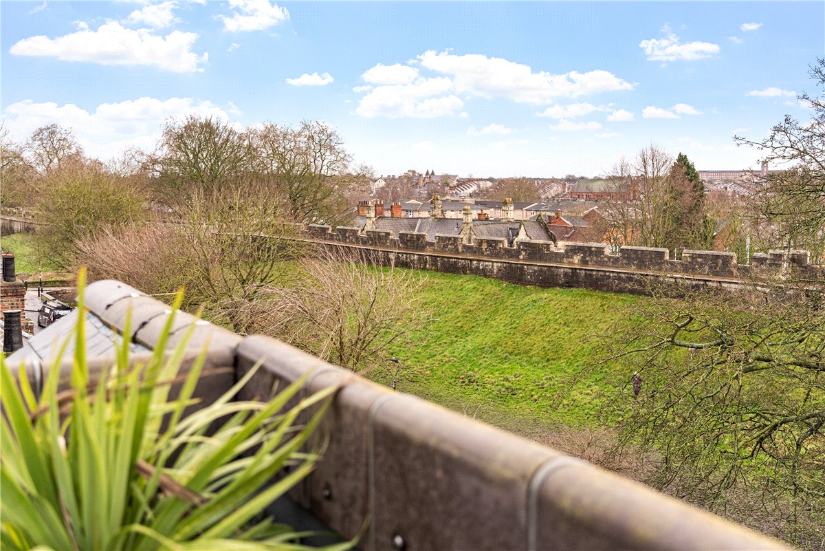 2 bedroom Flat, Bishophill Junior, York, YO1 - Sold, Image 9