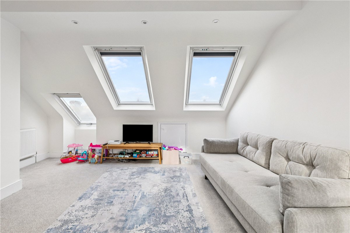 5 bedroom House, Cathles Road, London, SW12 - , Image 5