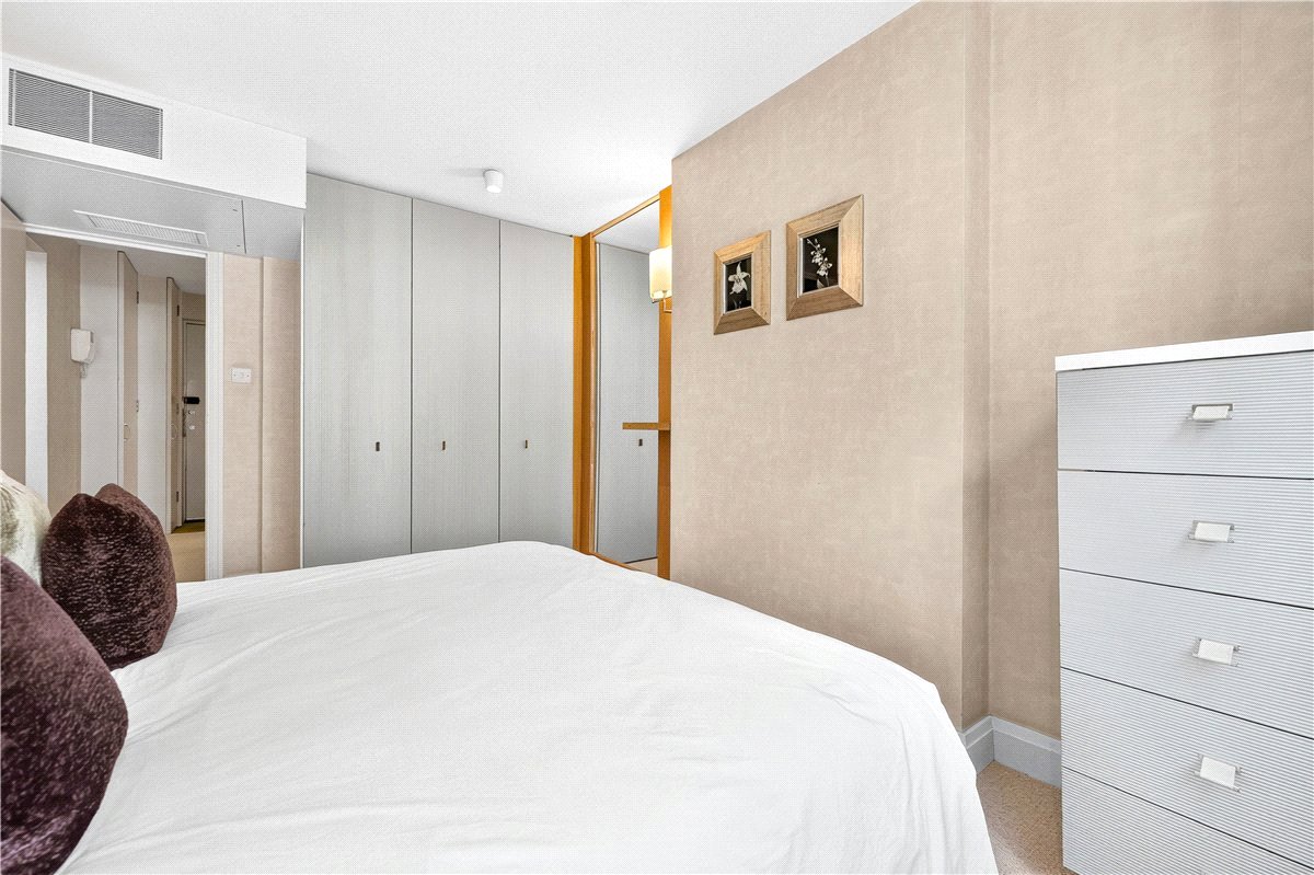 2 bedroom Flat, St Christopher's Place, London, W1U - Available, Image 5