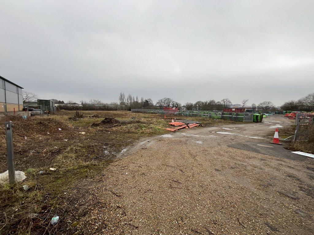 2.3 acres, 61 Victoria Road, Burgess Hill, RH15 - Available, Image 2