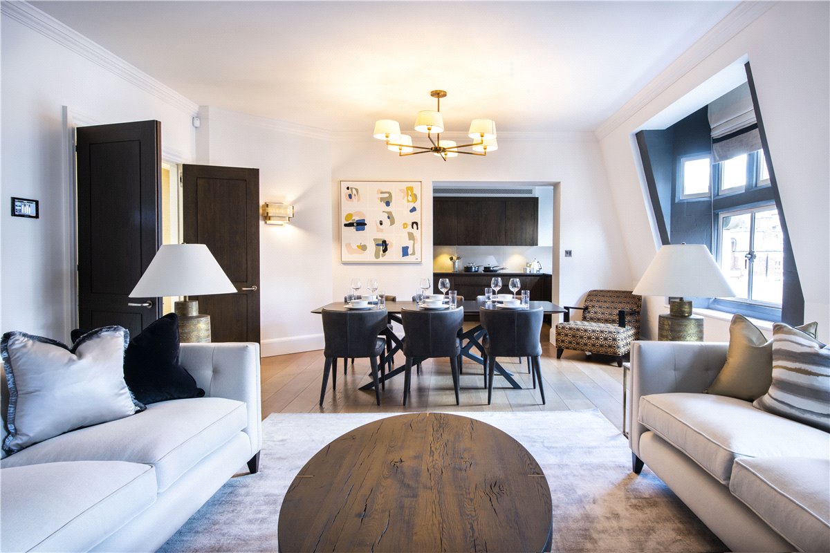 3 bedroom Flat, Duke Street, Mayfair, W1K - Available