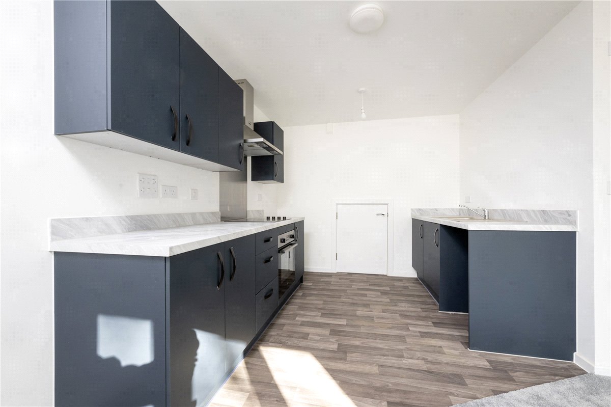 1 bedroom House, Princess Gardens, Bishops Green, RG20 - Available, Image 4
