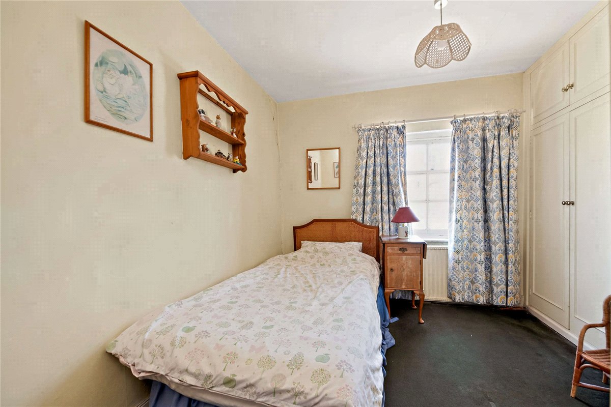 5 bedroom House, Sheepdrove Hill, Lambourn, RG17 - Available, Image 18