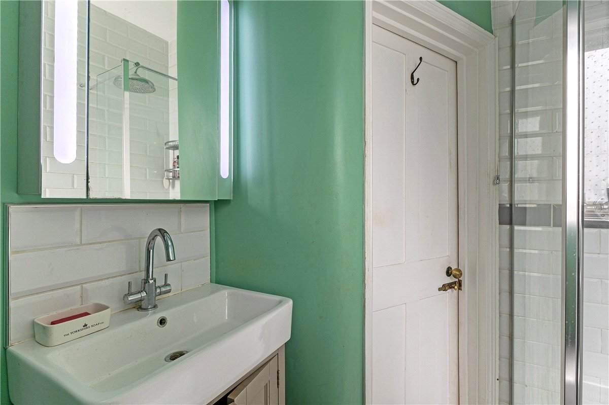 2 bedroom House, Knavesmire Crescent, York, YO23 - Available, Image 9