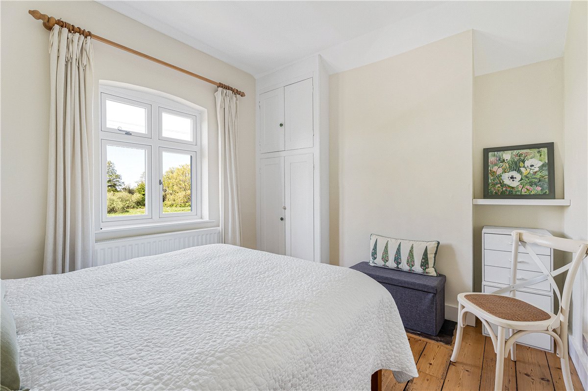 3 bedroom Cottage, Wolvercote Green, Oxford, OX2 - Sold STC, Image 9