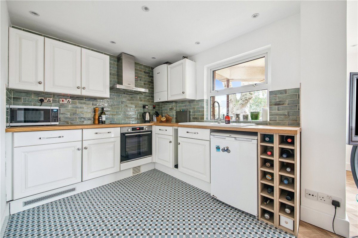 1 bedroom Flat, Bedford Hill, Balham, SW12 - Sold, Image 1
