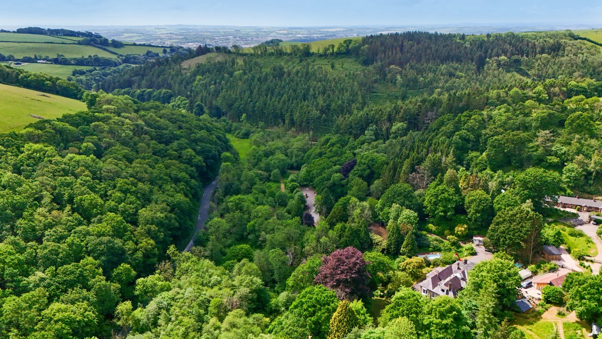 17.7  Country Estate, Muddiford, Barnstaple, EX31 - Available, Image 14