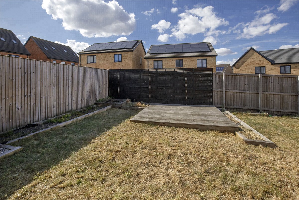 3 bedroom House, Howden Avenue, Waverley, S60 - , Image 9