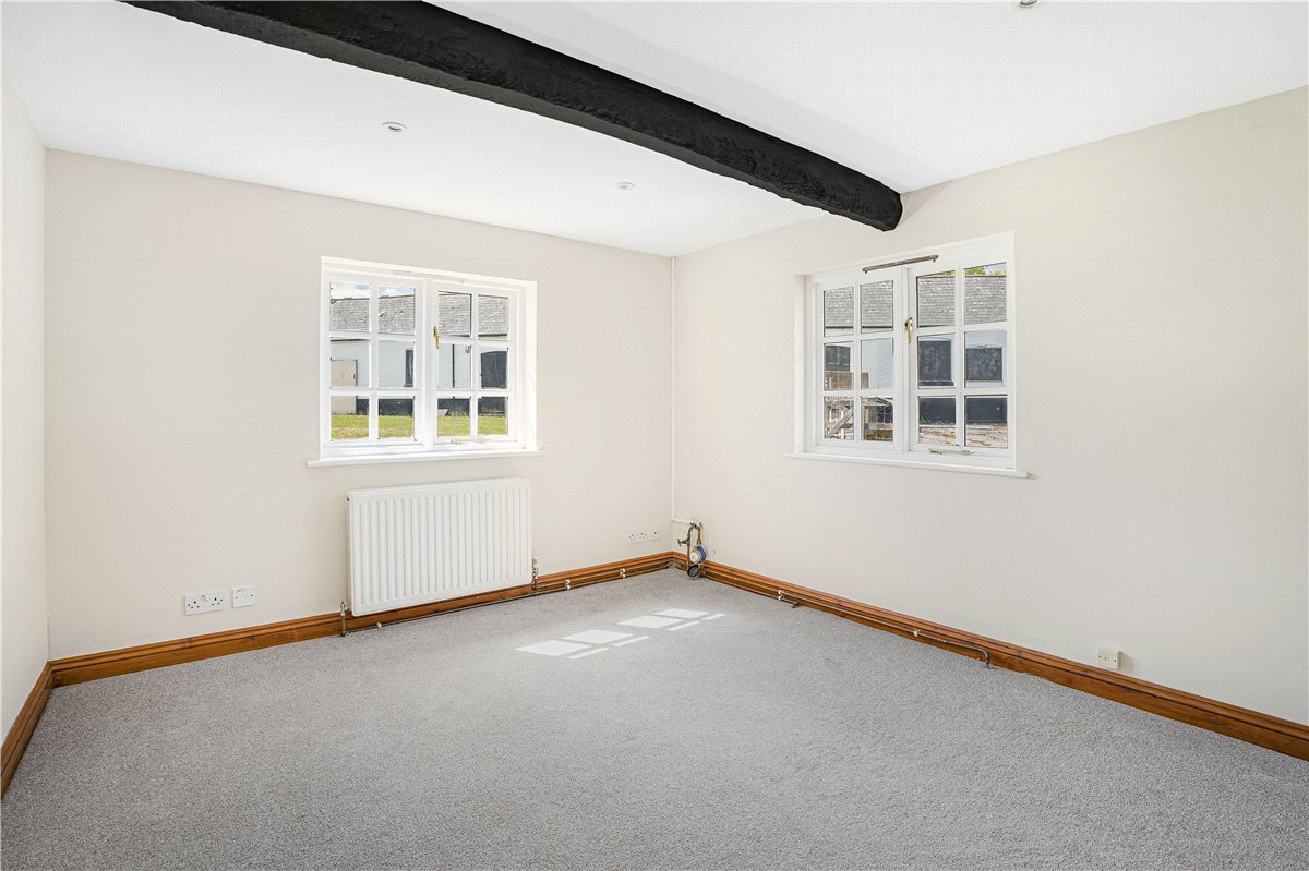 41  Country Estate, Mill Lane, Twyford, MK18 - Available, Image 41