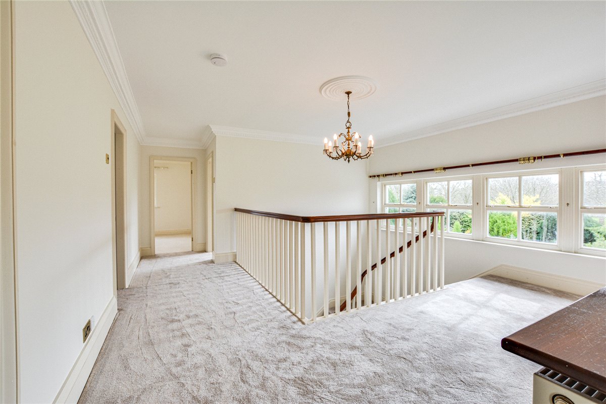 4 bedroom House, Glazebrook Lane, Glazebrook, WA3 - Available, Image 8