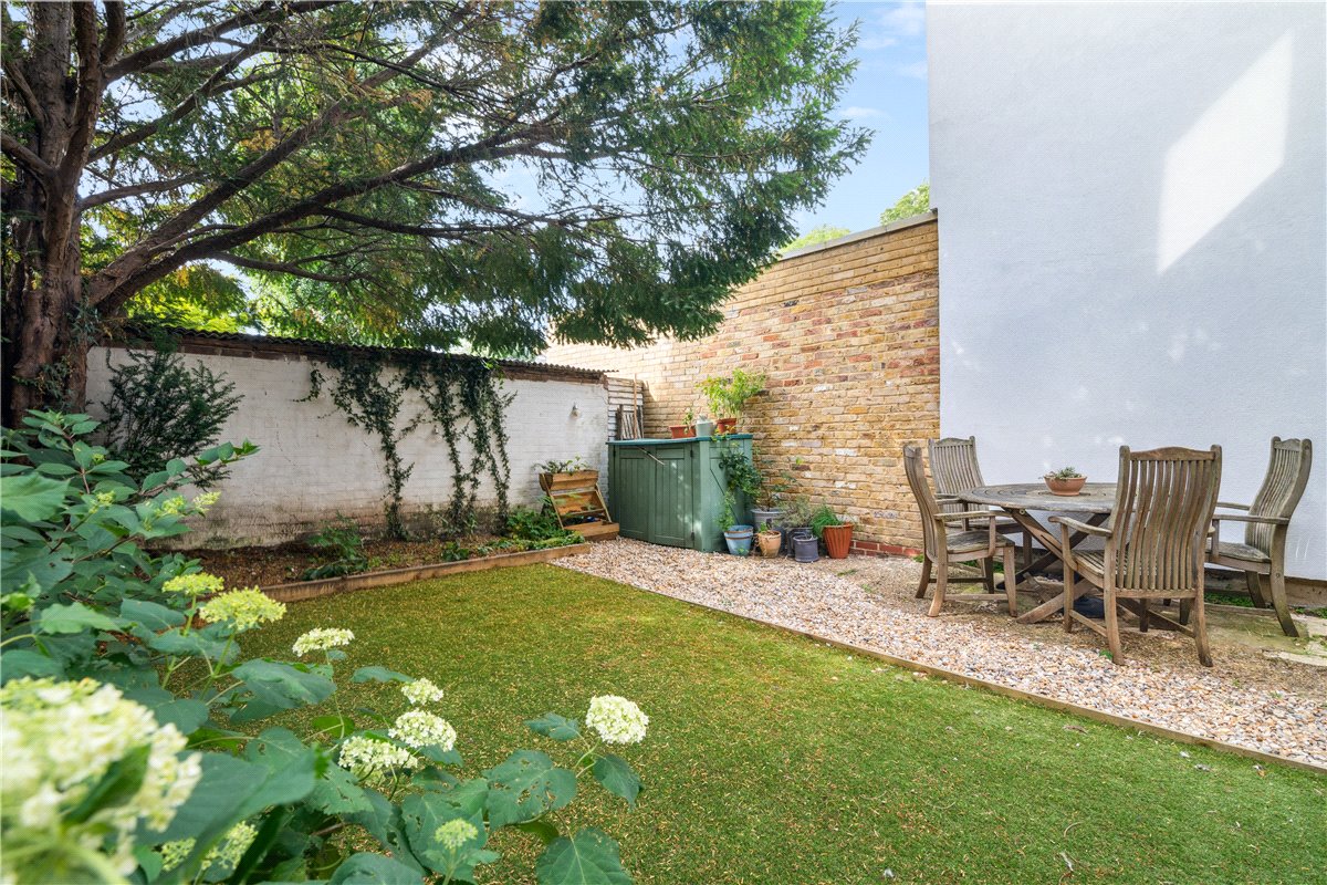 1 bedroom Flat, Hendham Road, London, SW17 - , Image 6