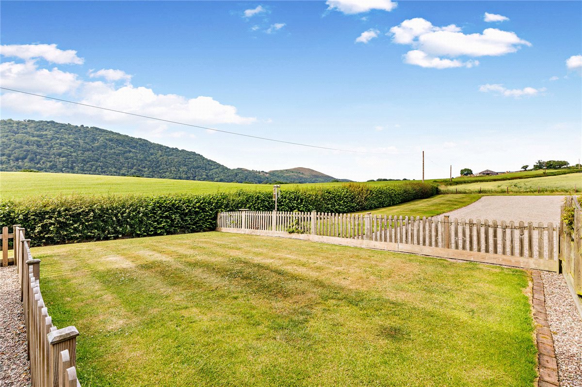 4 bedroom House, Trewern, Welshpool, SY21 - Available, Image 21