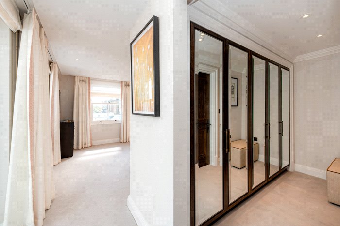 2 bedroom Flat, Prince of Wales Terrace, Kensington, W8 - Available, Image 20