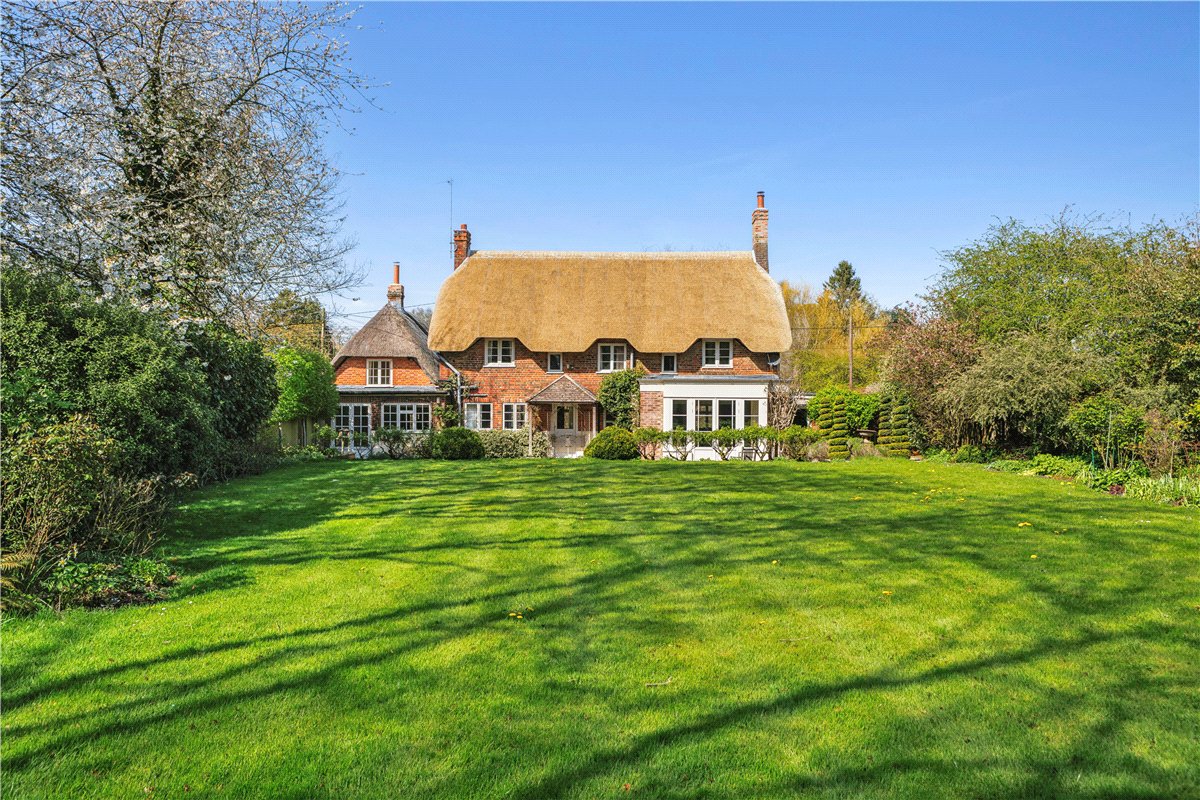 5 bedroom House, The Street, Marden, SN10 - Available, Image 2