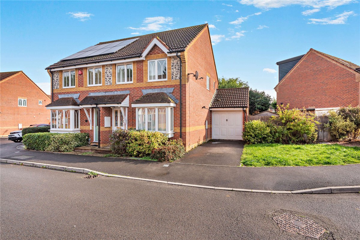 3 bedroom House, Horseshoe End, Newbury, RG14 - Sold STC, Image 14