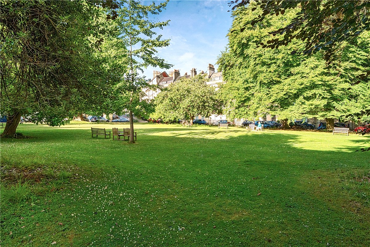 2 bedroom Maisonette, St. James's Square, Bath, BA1 - Sold, Image 1